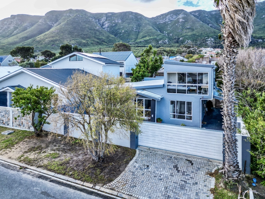5 Bedroom Property for Sale in Onrus Western Cape